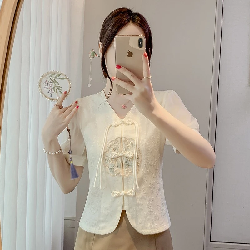 新中式盘扣刺绣衬衫女2024夏季新款时尚短袖小衫女士提花气质上衣