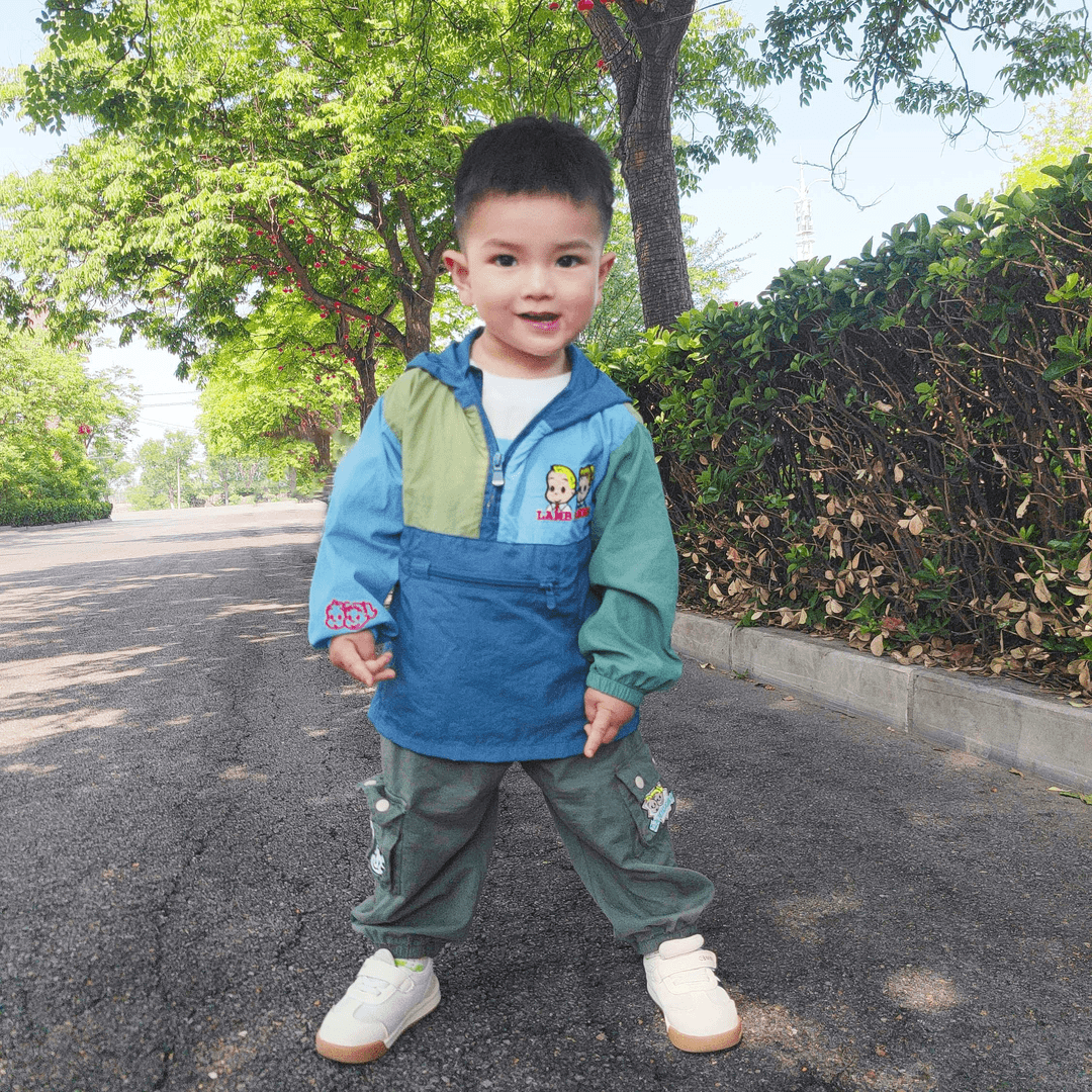 孤品秒杀福利清仓活动小童连帽卡通拼接撞色牛仔秋季父亲节儿童节