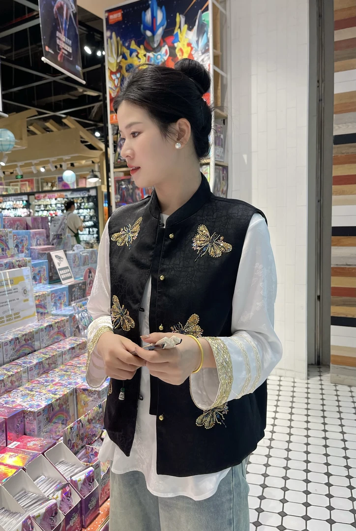 新中式国风秋款重工马夹工艺时尚立领文艺彩色系薄款织绣气质马甲