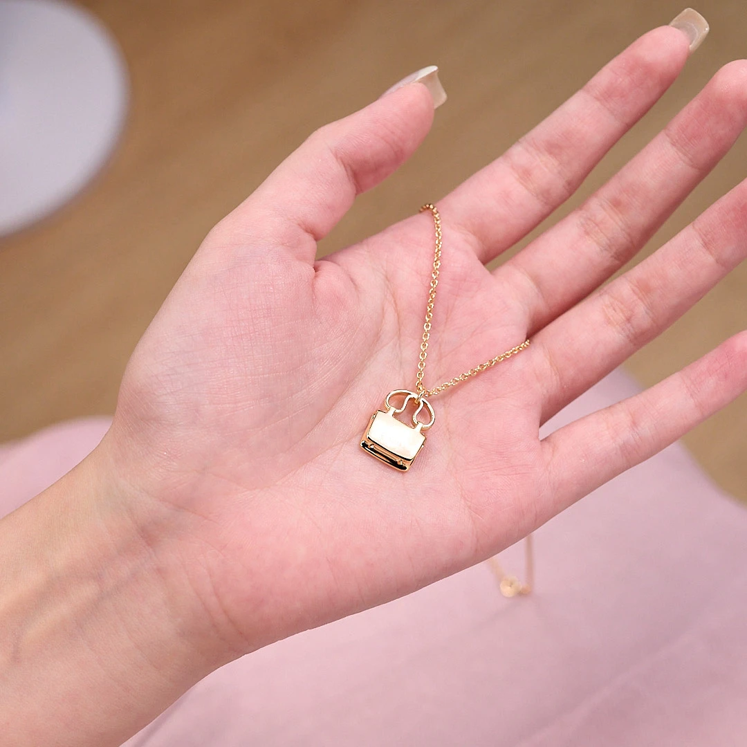 恒美娜 坠链均925银莫桑石 小香包项链包包项链精致气质百搭简约