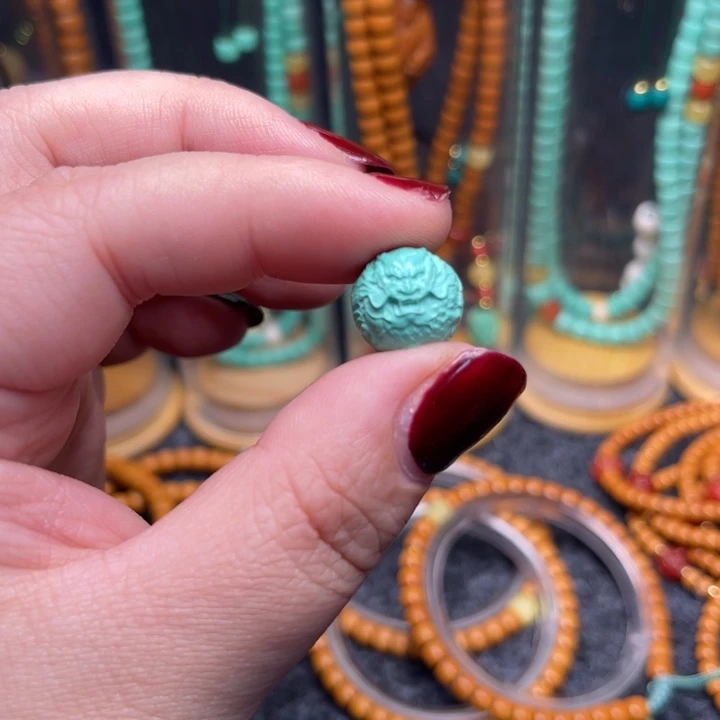 橄榄核吊坠哈哈哈