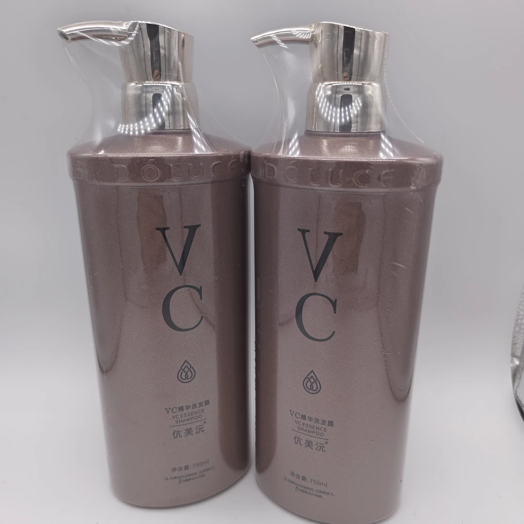 VC精华洗发露滋润秀发锁水补水清新头皮750ml