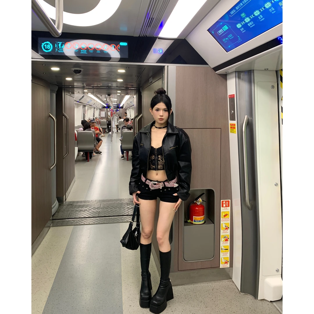 【Blackmoon】黑色机车皮衣外套春秋季设计感小众夹克百搭短款上衣