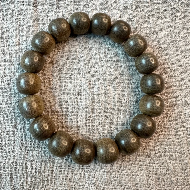 【南方嘉木】阴沉老山檀香11×12mm高货手串