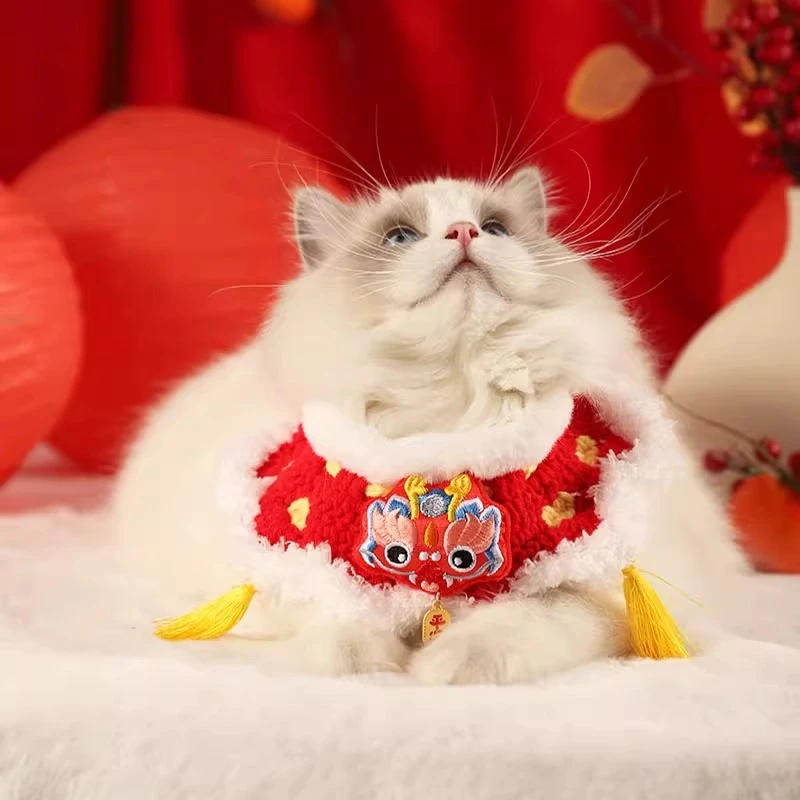 2024年新年小龙猫咪围脖秋冬圣诞围脖小猫咪项圈狗狗配饰宠物围巾