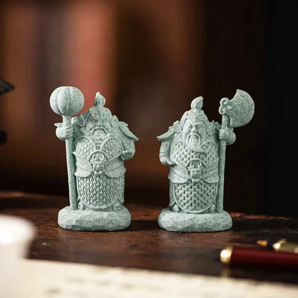 创意中式十二生肖桌面工艺雕刻摆设手工高档貔貅复古麒麟哼哈二将