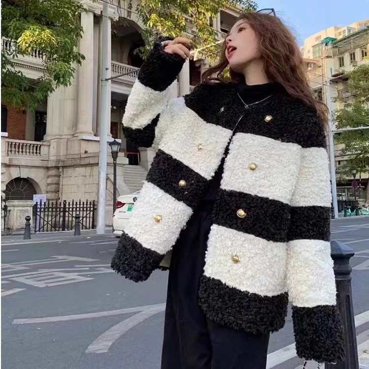 春秋皮毛一体毛外套女2024新款小个子高级感颗粒秋冬外套