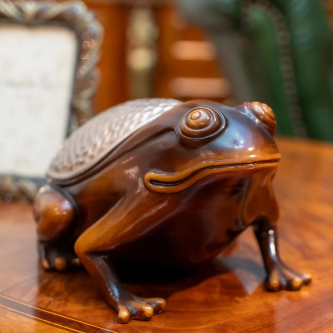 创意陶瓷蟾蜍摆件