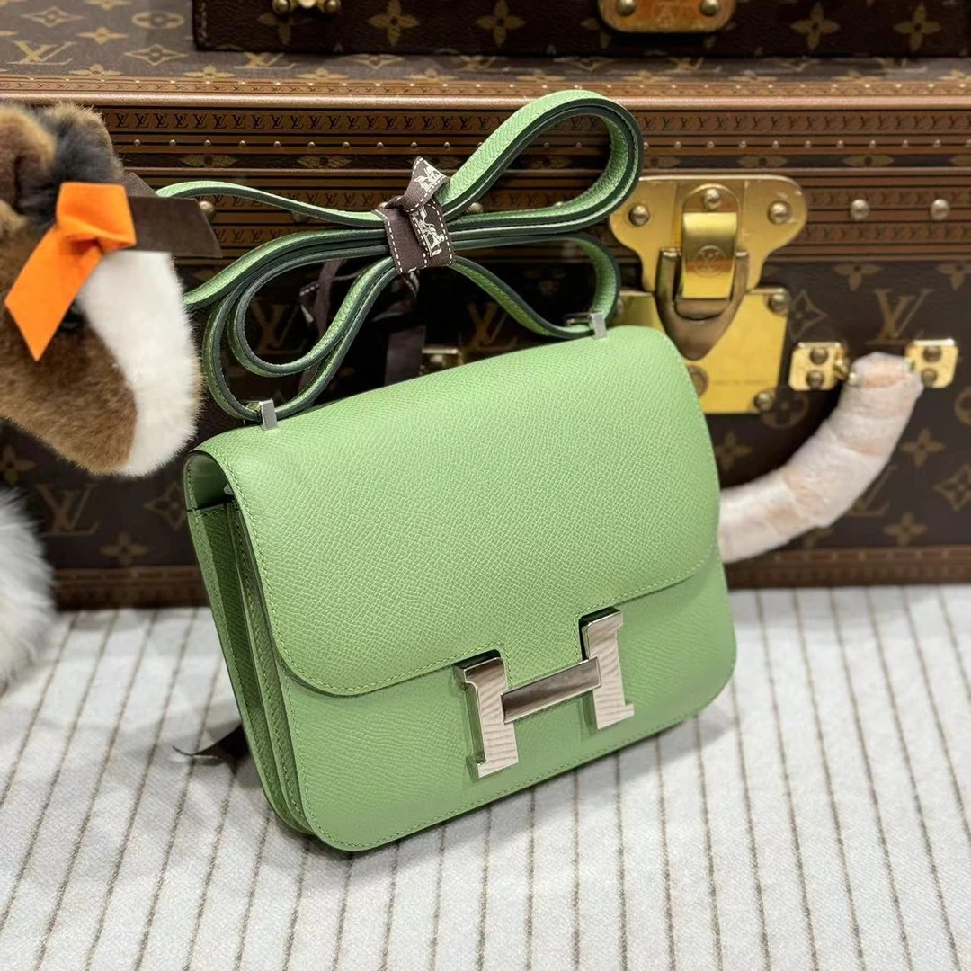 99新 Hermes/爱马仕 昊哥/u刻/爱马仕牛油果绿康康19包