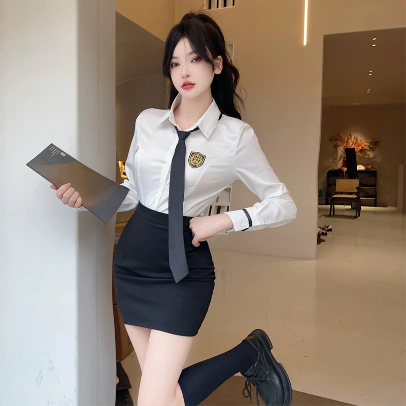长袖白色衬衫职业正装秋冬季面试前台衬衣包裙套装足浴技师工作服