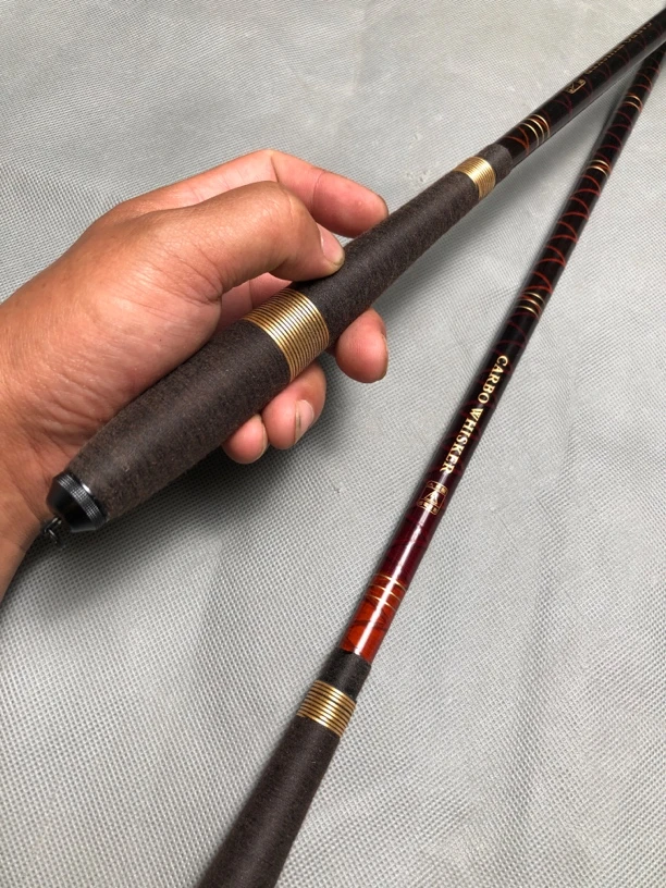 日本进口波纹麟28调鲫鱼竿超轻超硬鲤鱼竿台钓竿2.7米3.9米钓鱼竿