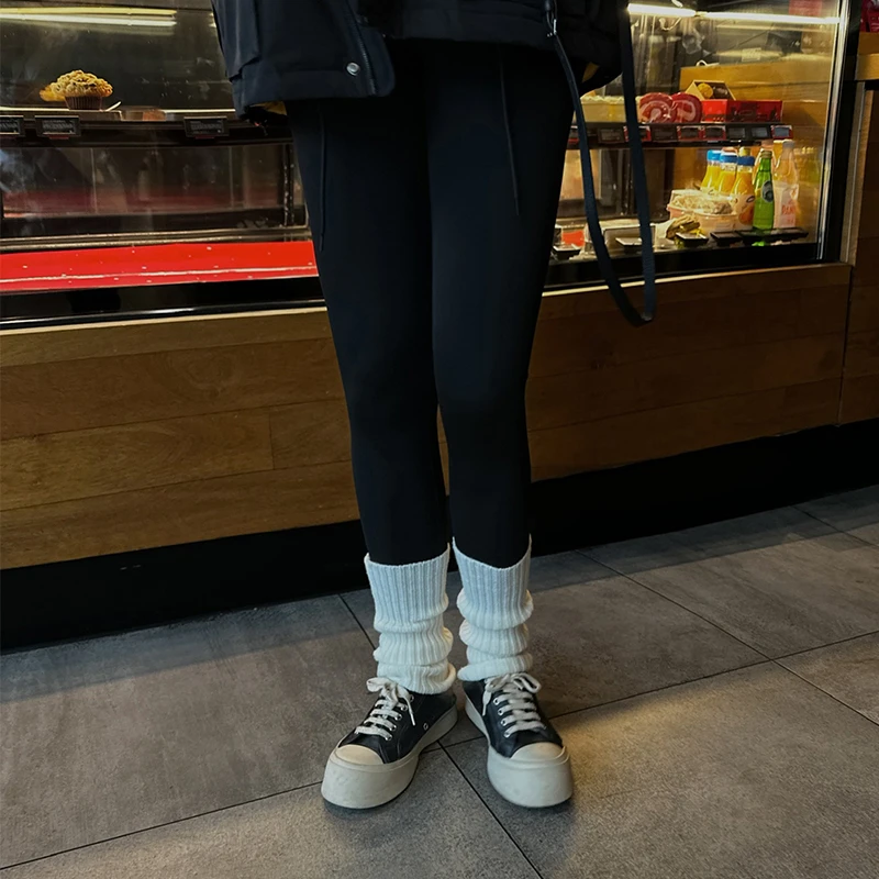 铅笔小鑫大码女装简约显瘦弹力加绒瑜伽裤运动紧身打底裤鲨鱼裤