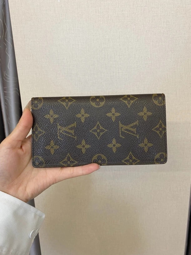 90新 LV 兔兔奢/lv钱包/240706136