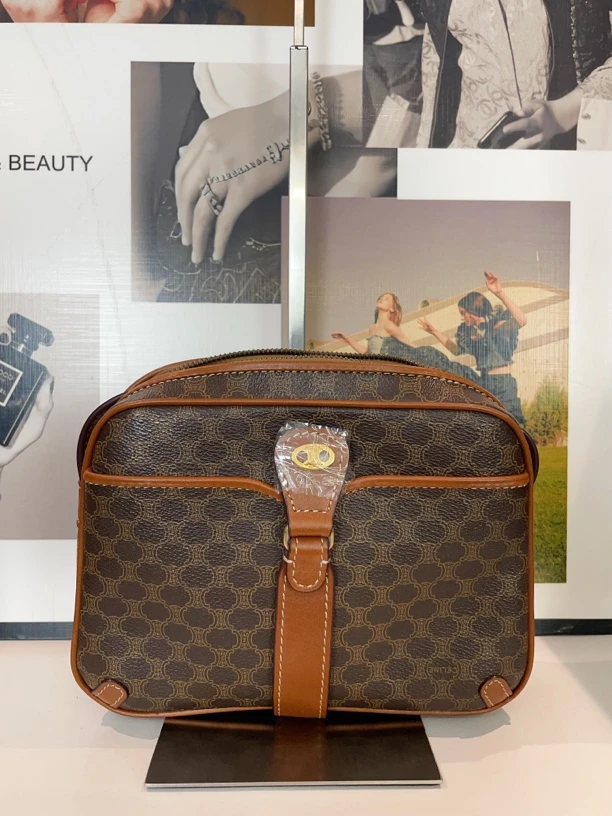 95新 Celine/思琳 兔兔奢G专属/思琳斜挎包240307002