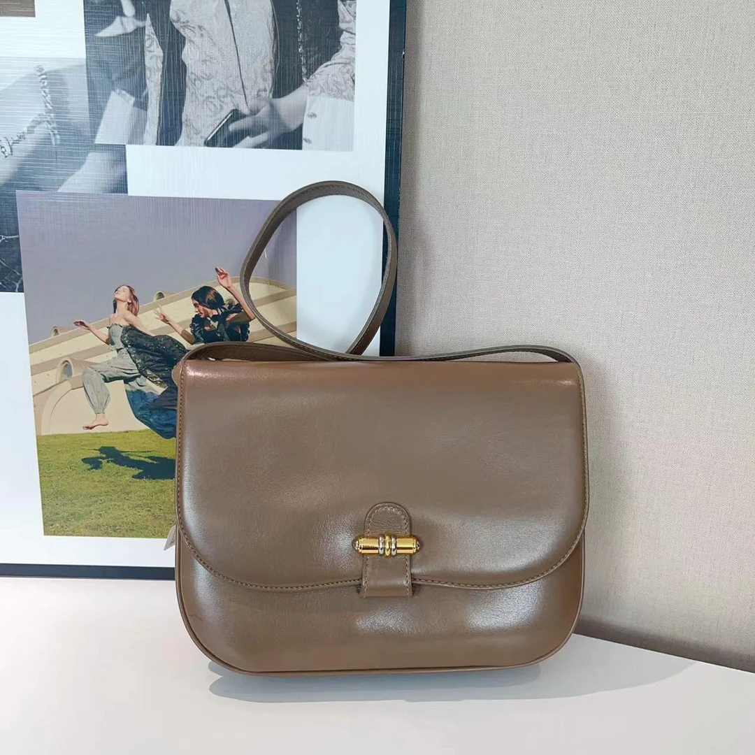 95新 GUCCI/古驰 兔兔奢/古驰斜挎包/240706009
