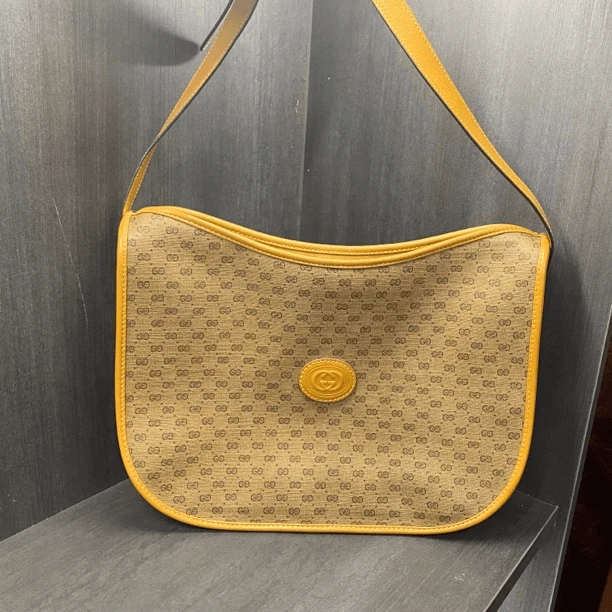 95新 GUCCI/古驰 兔兔奢/古驰斜挎包/240719164
