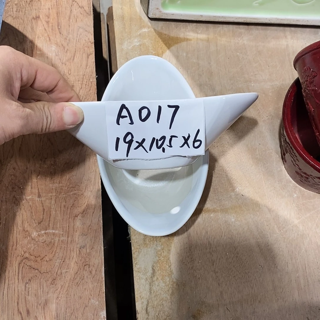 【闪购商品】陶瓷20CM以下微瑕花盆AAA017-2
