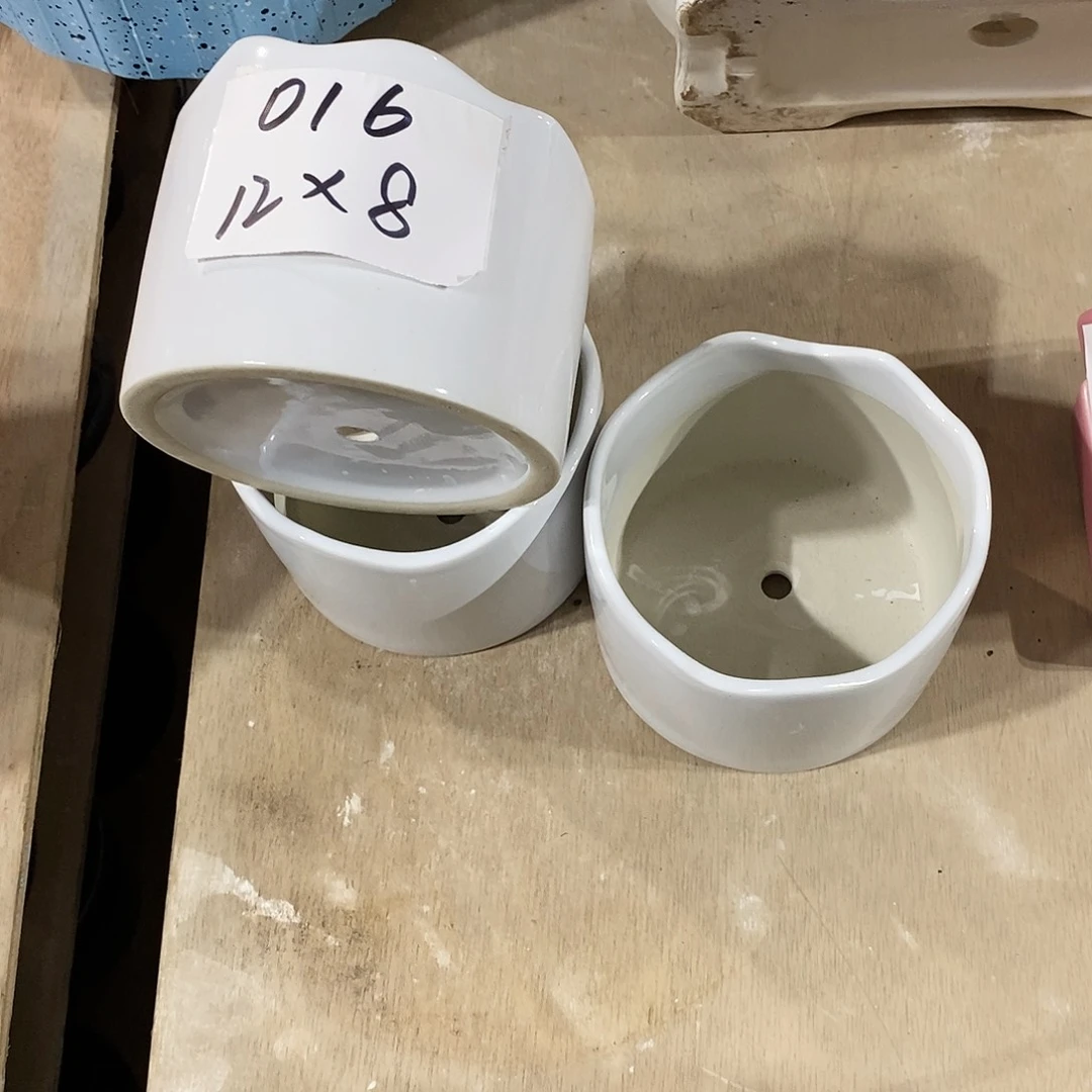 【闪购商品】陶瓷20CM以下微瑕花盆AAA016-3