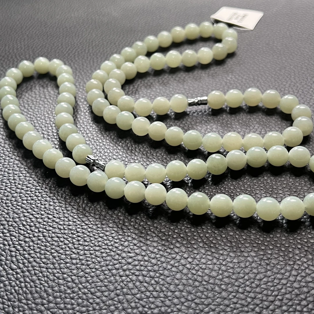 新疆且末料青白玉卡10妈妈链  多样性发其一