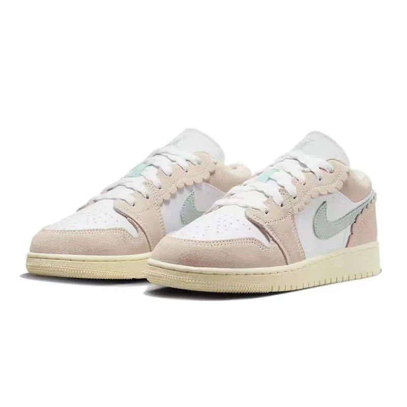 NIKE/耐克大童AJ1正版粉色低帮时尚潮流板鞋休闲鞋DZ5356-800