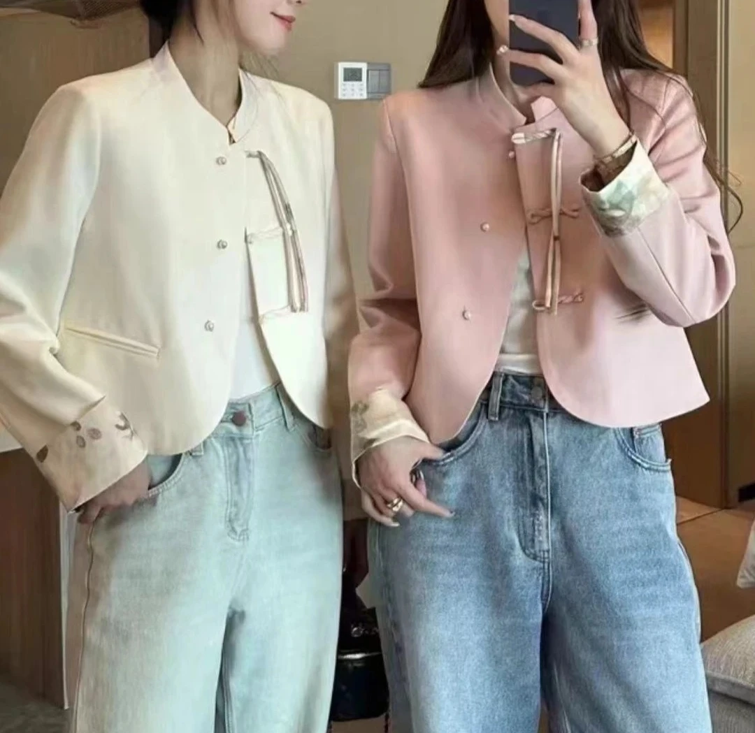 2024春季新中式短款外套百搭女中国风设计感盘扣宽松长袖小西装潮