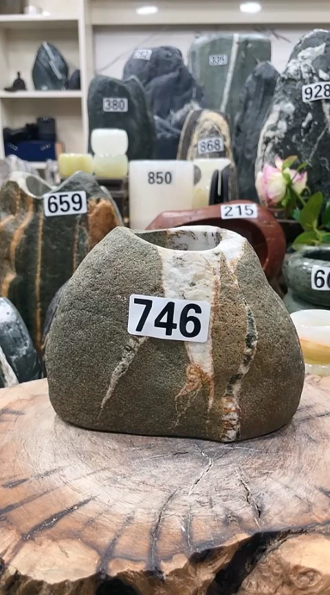 【闪购商品】花瓶1111