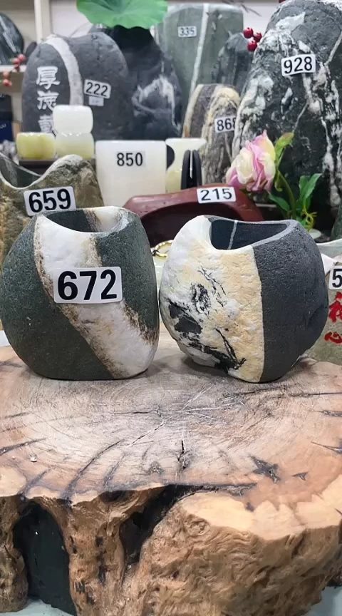 【闪购商品】花瓶1111