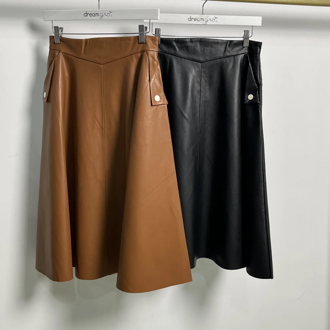 B5101 女士大口袋慵懒风A字版PU皮革半身裙
