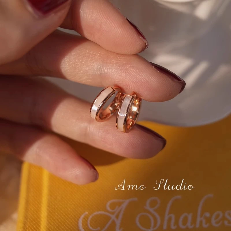 合金贝壳耳饰 简约百搭贝壳耳环女小众时尚轻奢气质精致耳饰耳钉