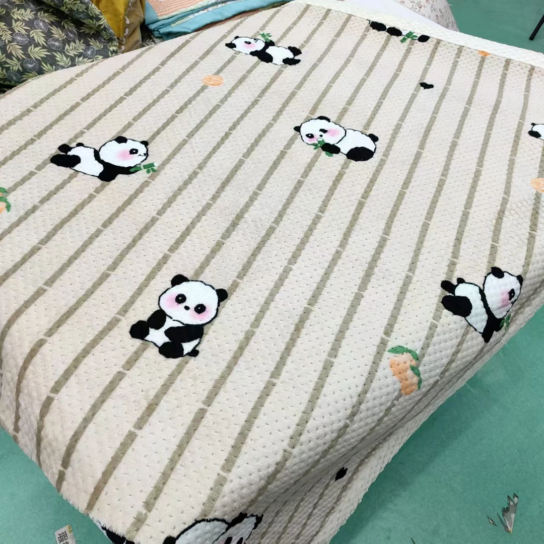 【贝贝绒床盖】<条纹熊猫-咖>200X220cm<±5cm> 牛奶绒三层保暖