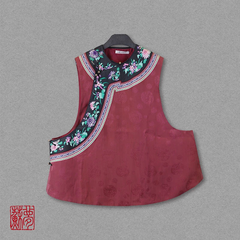 {苏梦}静兰绮绣手绣圆领斜襟马甲西瓜红色中式百搭0104458