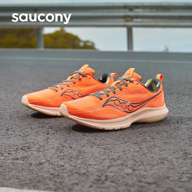 Saucony索康尼KINVARA 13菁华13轻量竞速运动鞋男时尚低帮跑鞋男