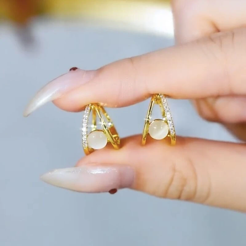 铜合金合成锆石耳饰 925银针法式小众简约风温柔又气质高雅百搭