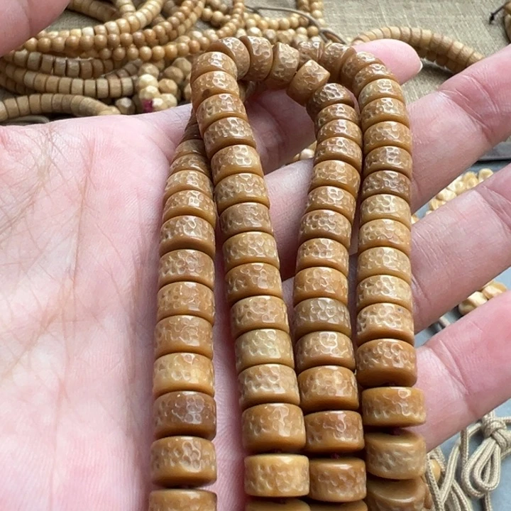 菩提根/象牙果手串妞***猫卡8龙嘎小手持54颗