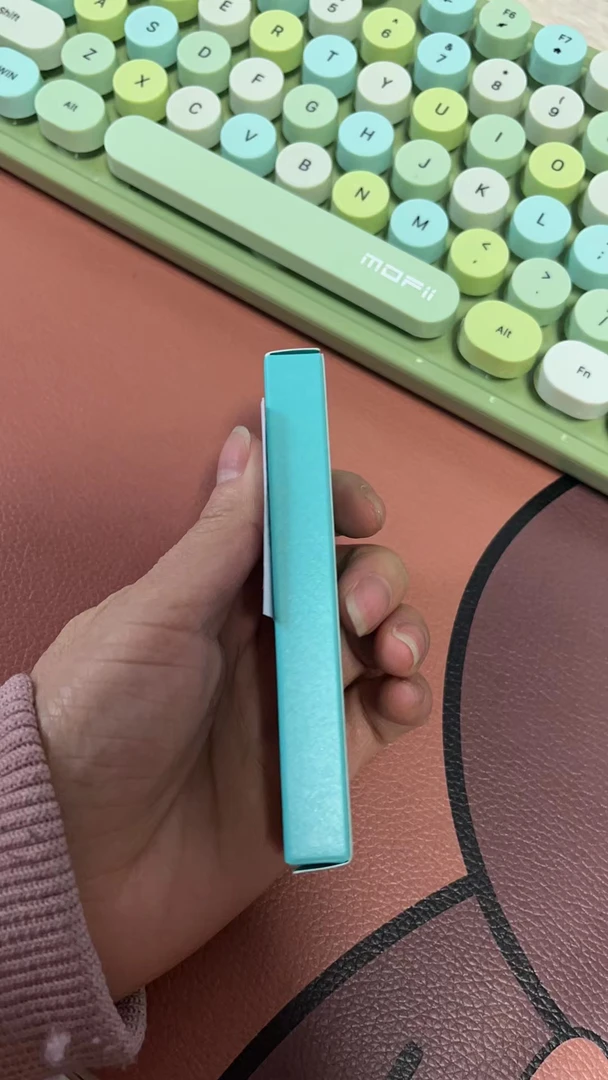 香水 1号  D100 冬日的一抹幽香 便携装 2023.7的 介意勿拍