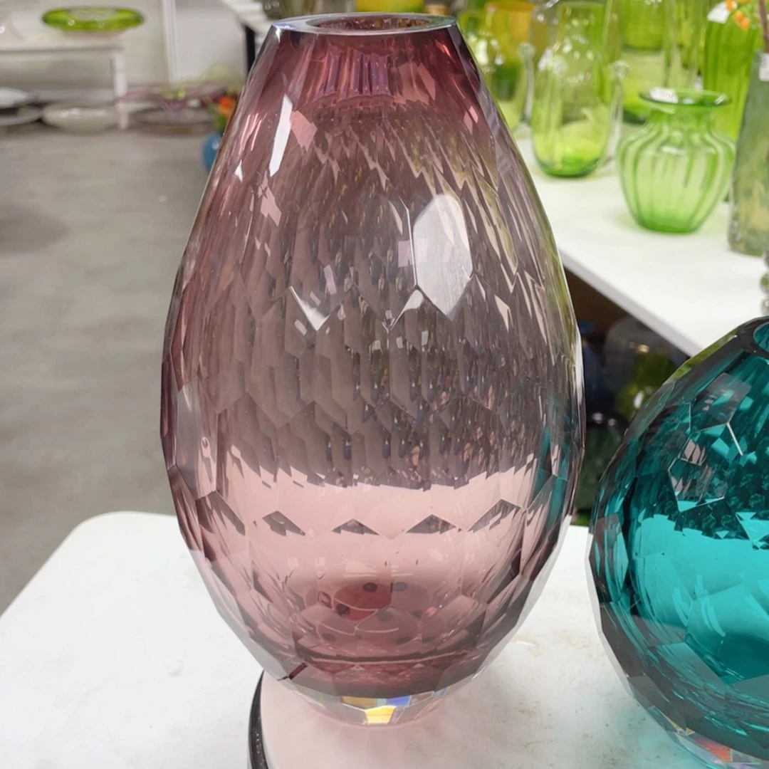 【闪购商品】F****t手工艺术花瓶。高25