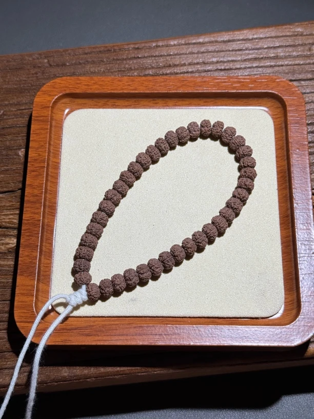 主理人·头货平头细纹小金刚9+mm