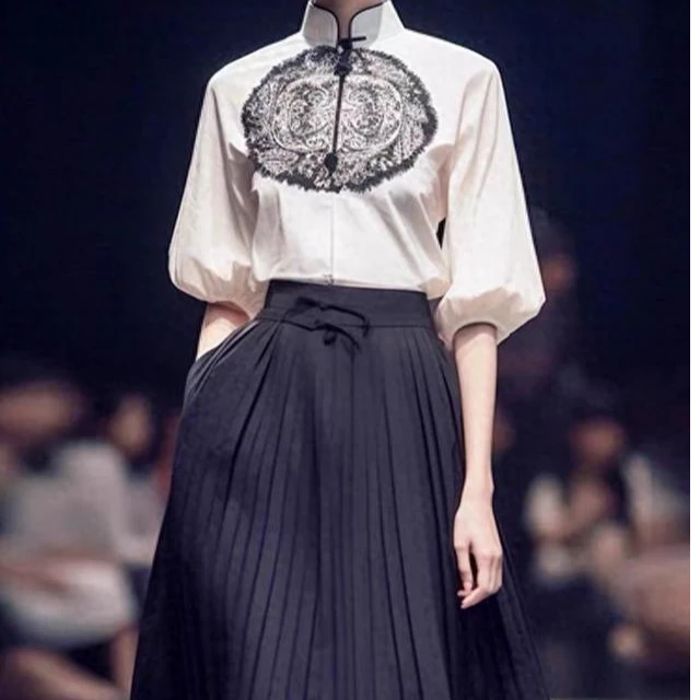 亚亚服饰精选【351-360】品牌撤柜,介意勿拍,秒拍秒付,占单拉黑