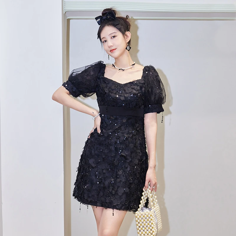 JOOOYS 泡泡袖方领流苏亮片连衣裙蕾丝法式气质小黑裙MJ-122286