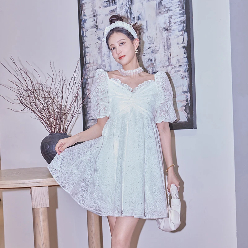 JOOOYS 甜美优雅法式心形领蕾丝亮片娃娃裙遮肉连衣裙MJ-122171