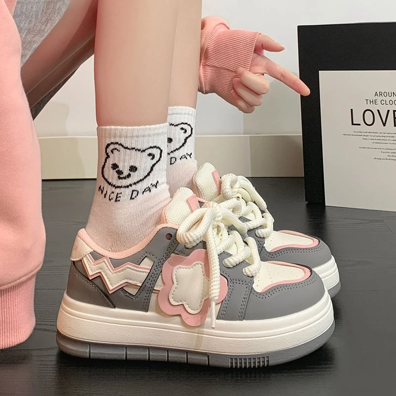 回力女鞋网红厚底休闲板鞋学生百搭ins潮流软底小白鞋子春季春秋