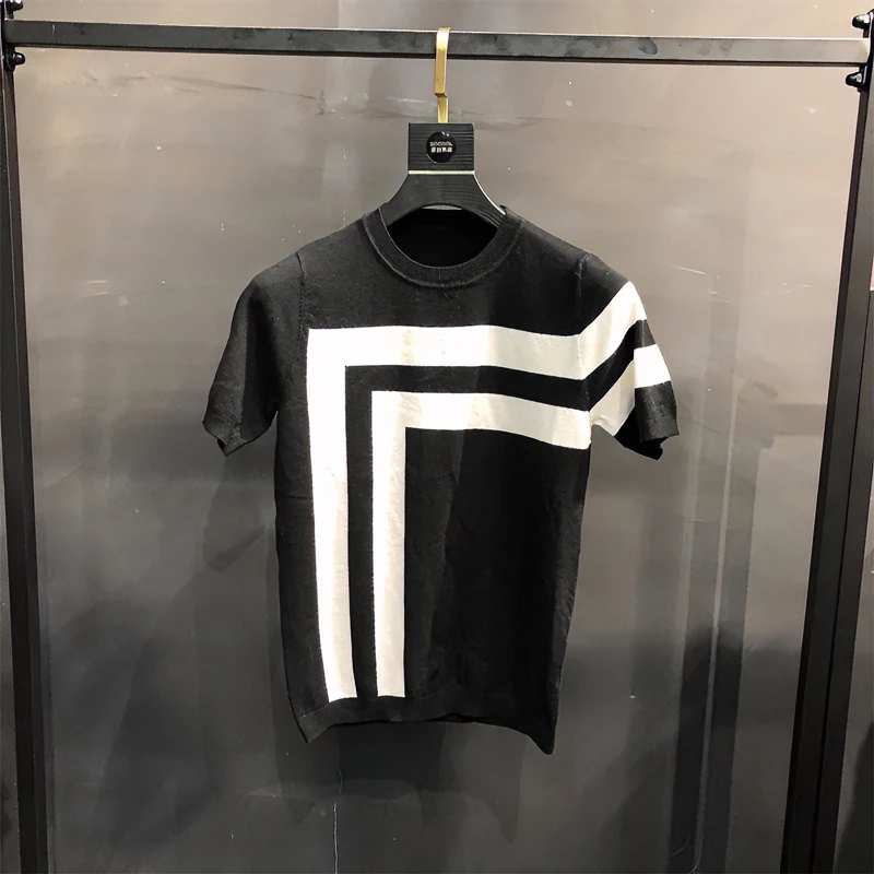 夏季新款男士半袖针织衫T恤个性黑白条纹拼色青年圆领修身半袖