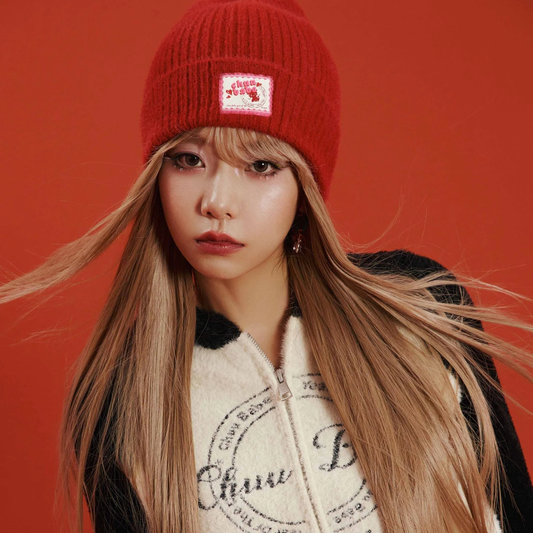 CHUU贴标字母时尚保暖针织毛线帽子
