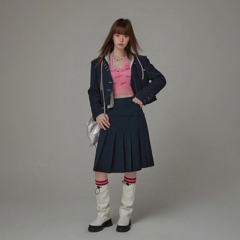 CHUU秋季女装纽扣设计刺绣字母拉链显瘦短款百搭个性半身裙