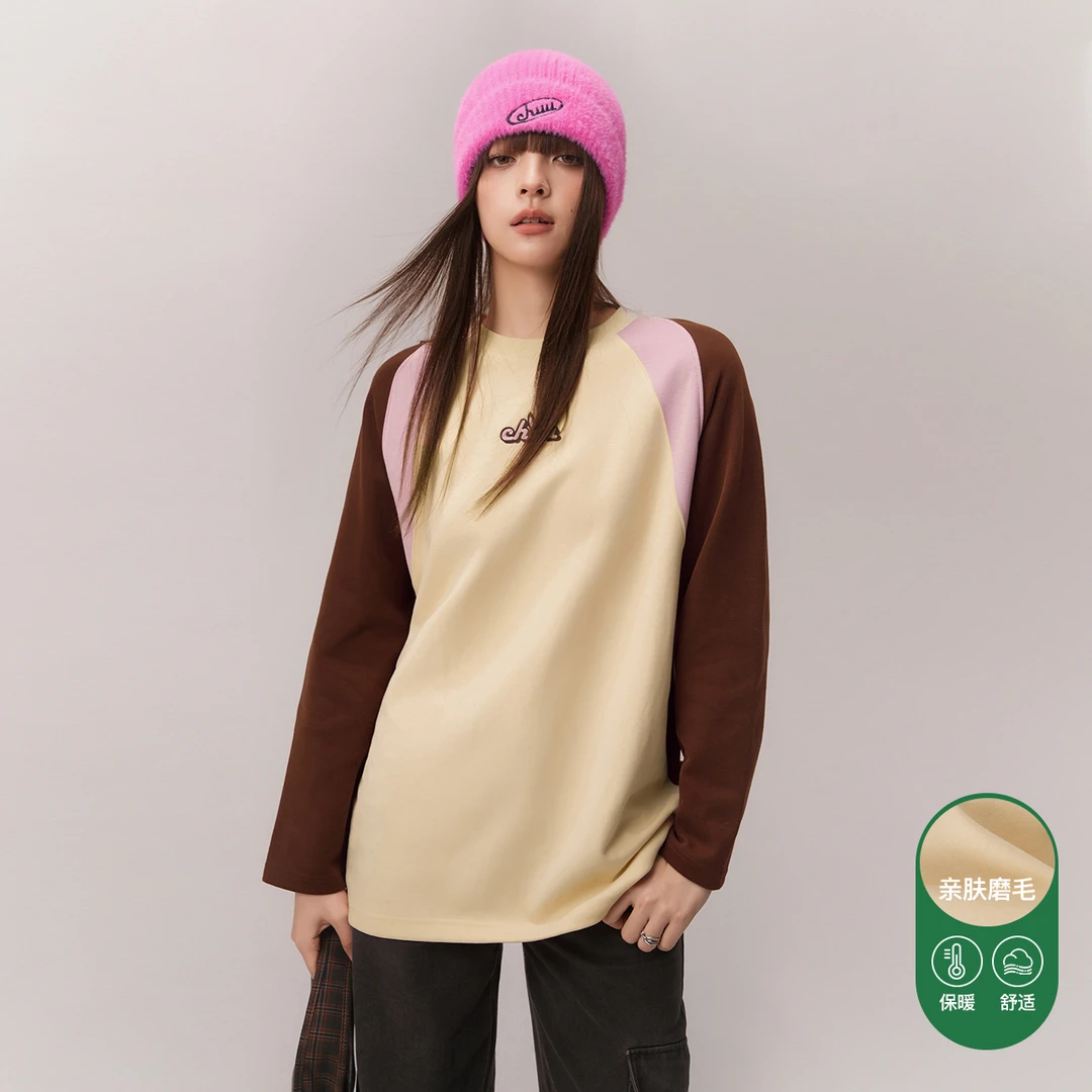 CHUU秋冬女装圆领套头宽松百搭学院风设计球衣式穿搭T恤