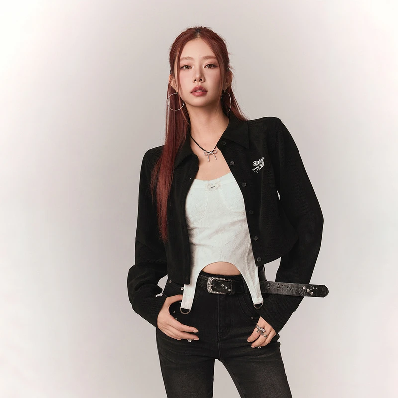 CHUU秋冬女装灯芯绒字母刺绣设计百搭短款个性显瘦百搭衬衫