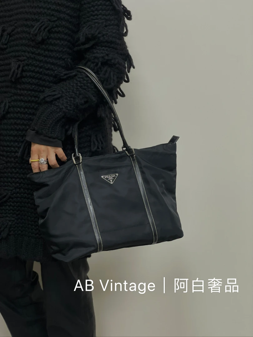 95新 Prada/普拉达 阿白奢品/Prada 中古小托特包