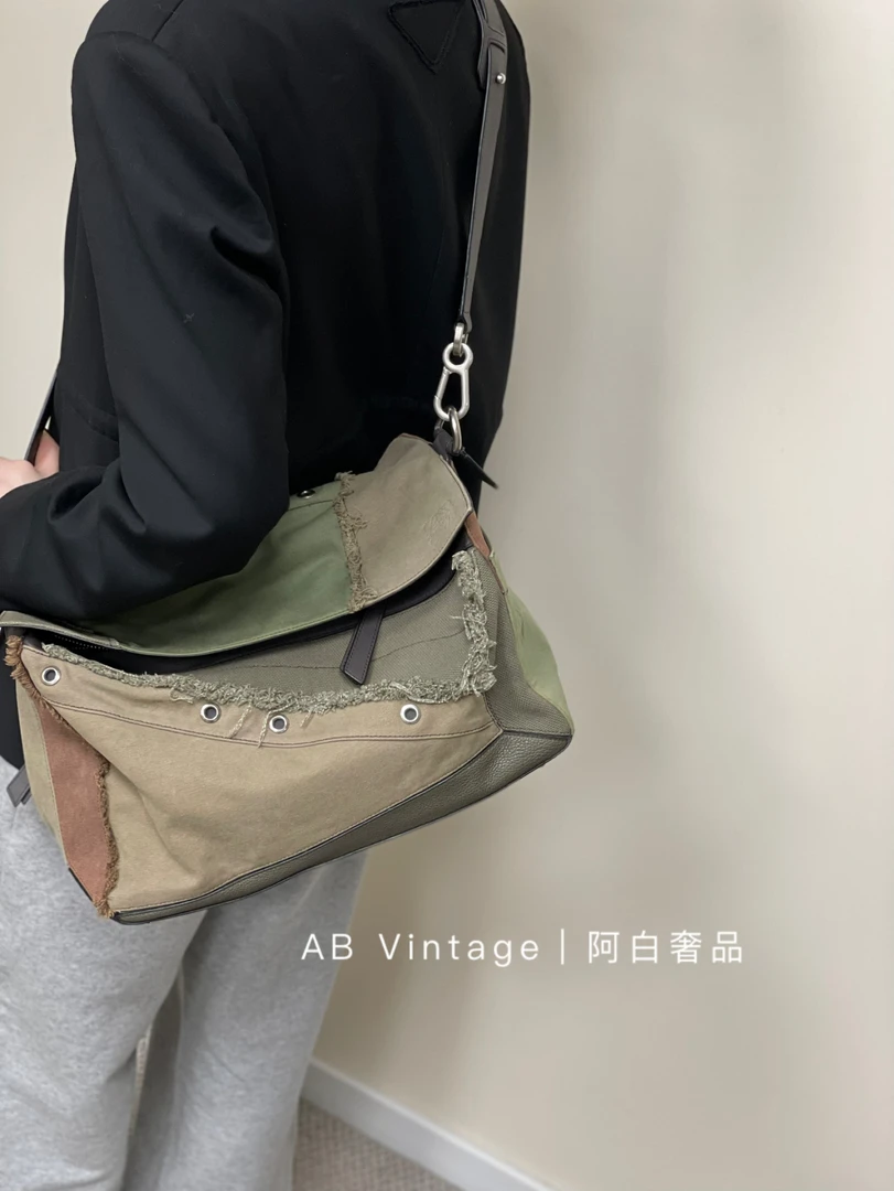 95新 LOEWE/罗意威 阿白奢品｜罗意威拼色大号帆布puzzle斜挎包
