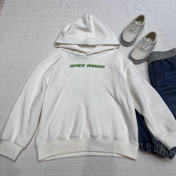 30496高端童装时尚百搭秋冬新品时尚卫衣D区