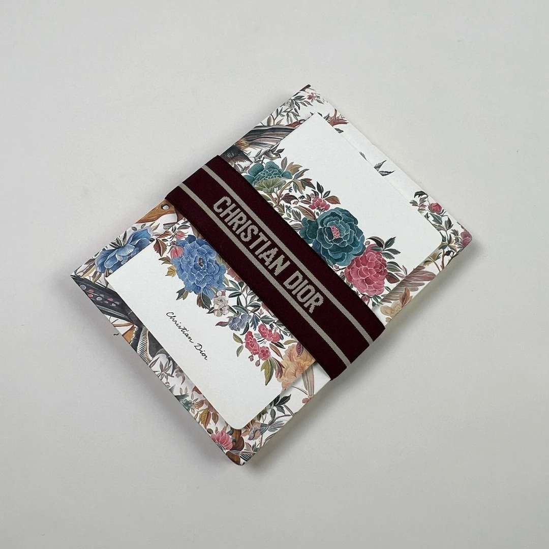 未使用 DIOR/迪奥 家居系列花卉日记本